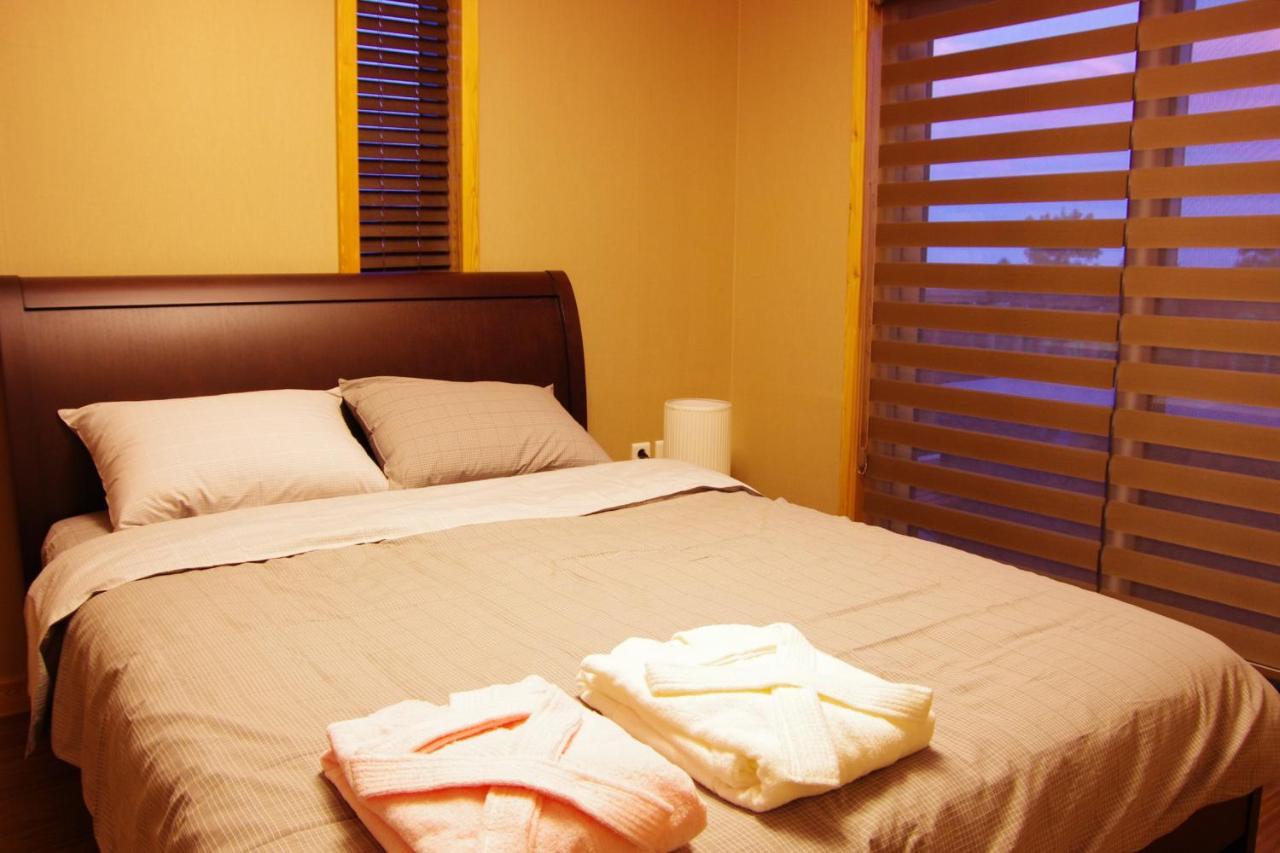 Jeju Eco Suites Сеогвипо Стая снимка